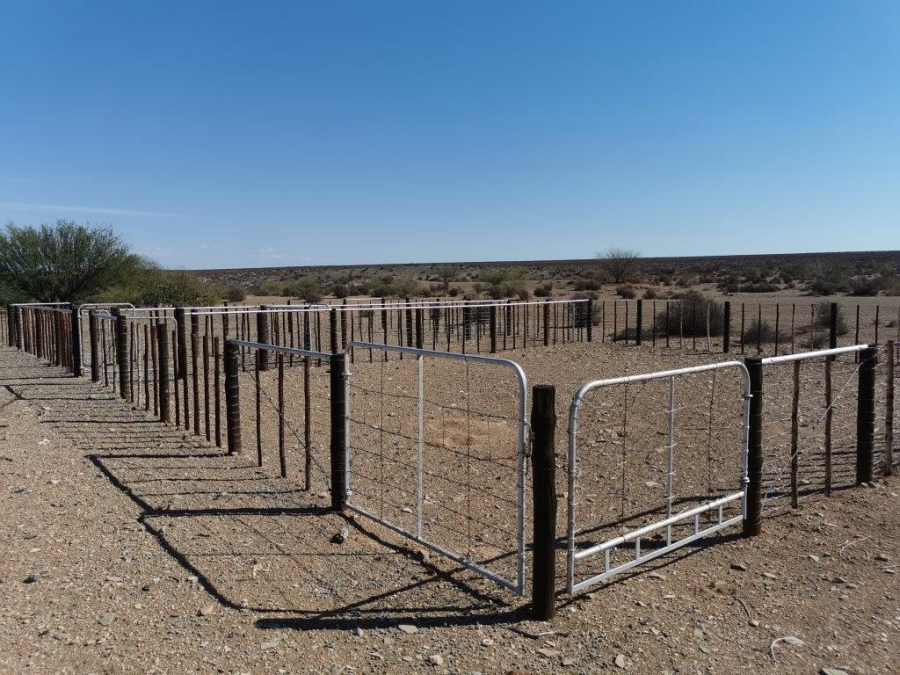 3 Bedroom Property for Sale in Loeriesfontein Northern Cape